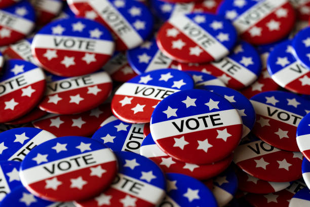 usa vote presidential or congressional political pins - patriotism usa flag jewelry stock-fotos und bilder