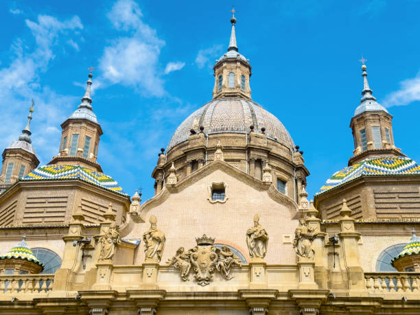 istock Basilica and cathedral of El Pilar, Zaragoza, Spain. 1952862181