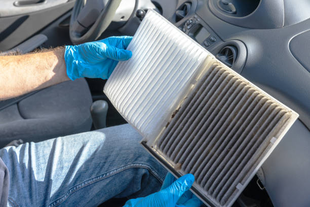 istock Clean and dirty cabin pollen air filter for a car 1952967357