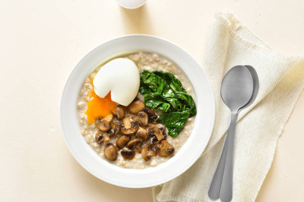 Mushroom and spinach oatmeal