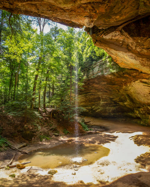 istock Ash Cave at Hocking Hills State Park 1953171698