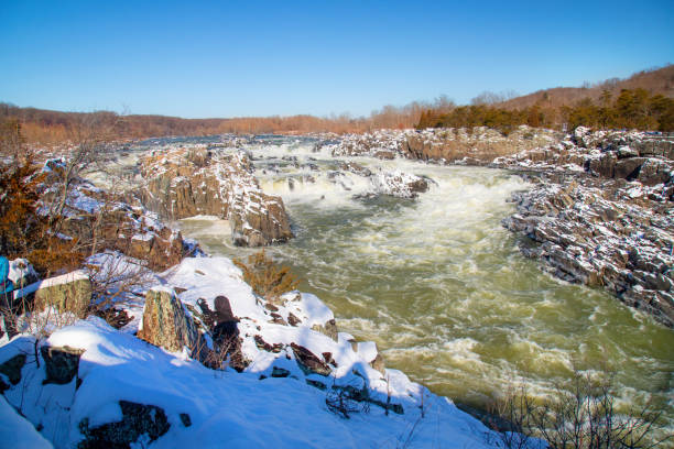 istock Great Falls Park in Winter 1953454777