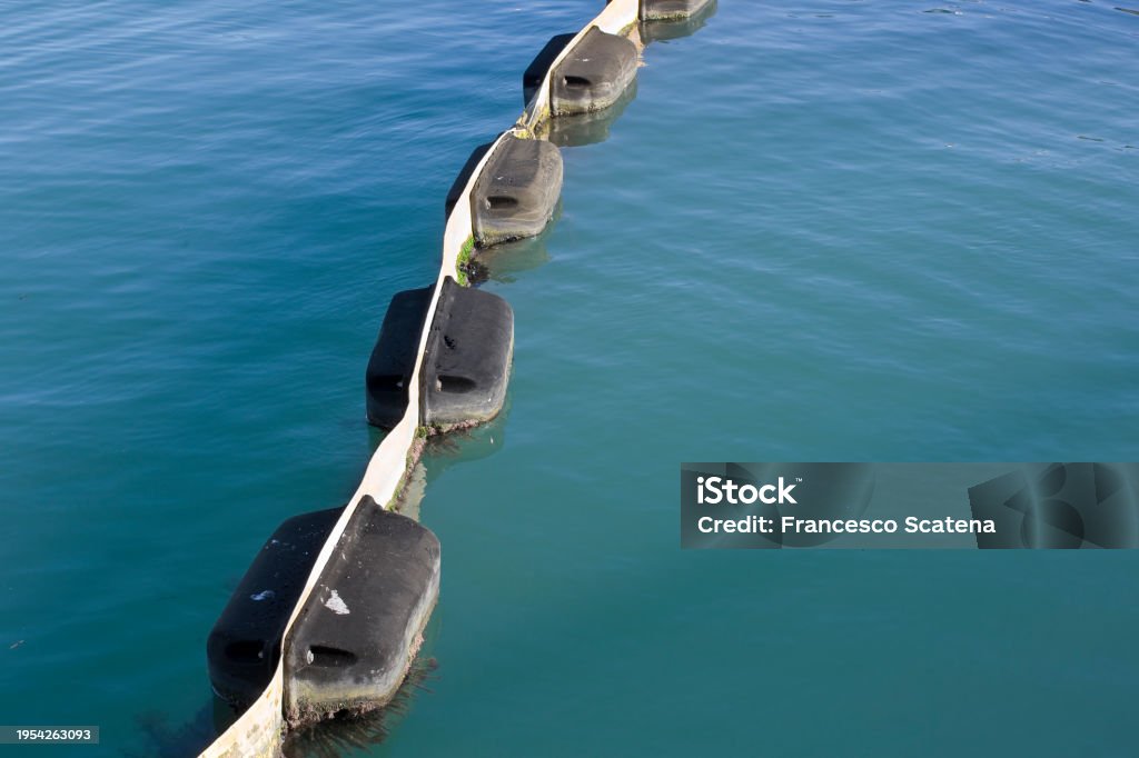 Floating Protection Concept Floating Antipollution Barrier Made With Modular Plastic Elements To ...