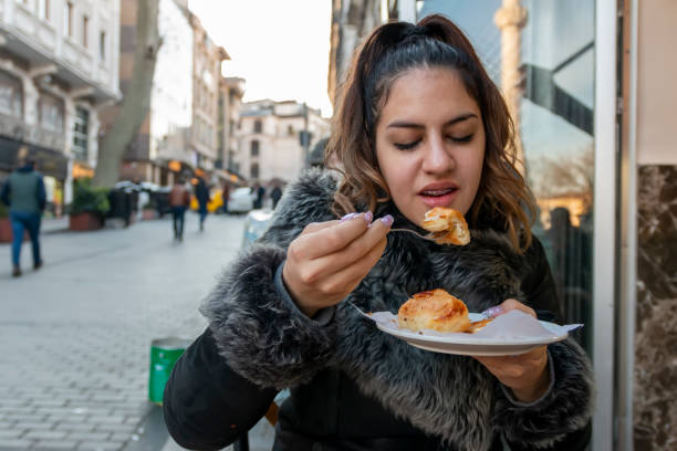 istock Experiencing street food 1955058250