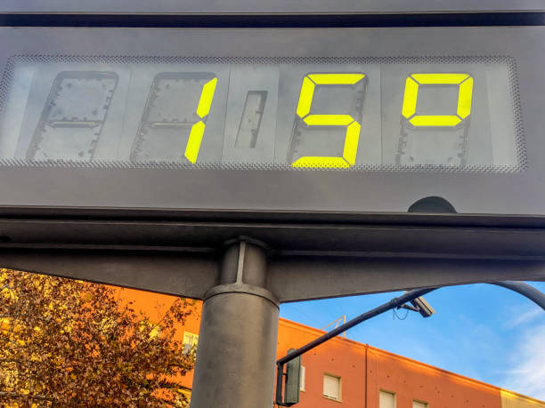 istock 15 degrees celsius in the city 1956600105