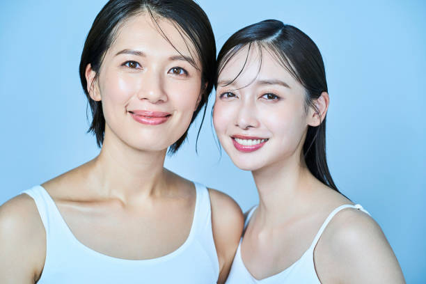 istock Women lined up in sleeveless clothes 1956758761