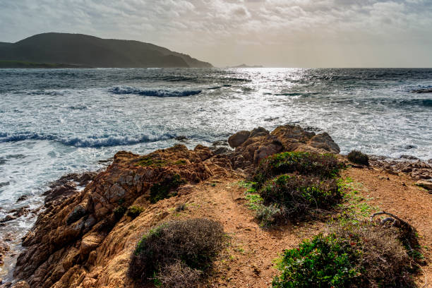 istock littoral Corse en hiver 1956775893