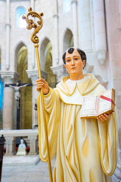 istock statue representing Saint Estevao inside the Batalha monastery, Leiria. 1957195536