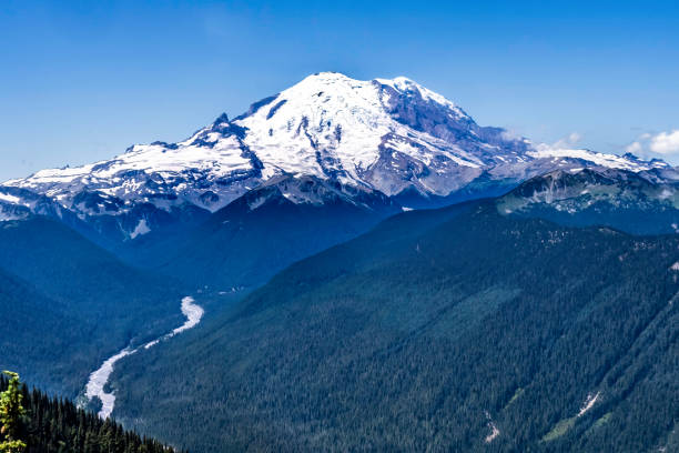 istock Mount Rainier White River Crystal Mountain Lookout Pierce County Washington 1958159879