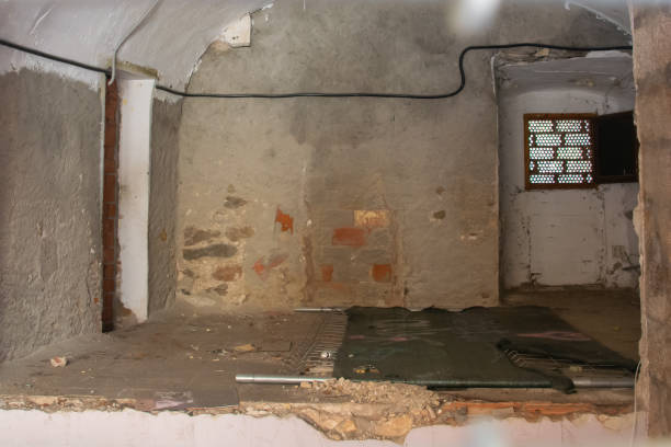 istock Home renovation. Old apartment room during restoration or refurbishment. 1958444294