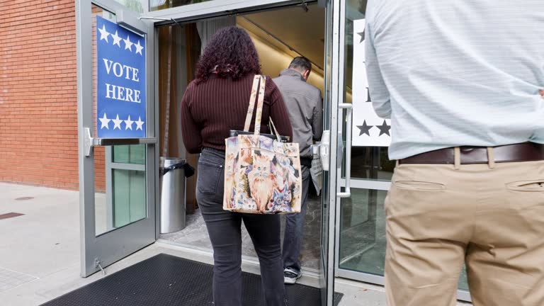 Americans waiting in line to vote in the election