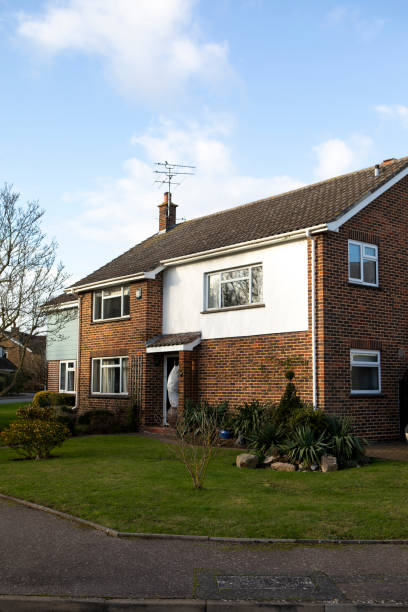 istock Detached suburban house 1959426136