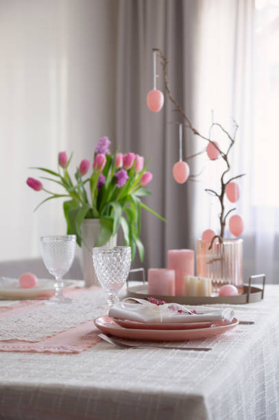istock Easter pink vintage decor at home 1959559079
