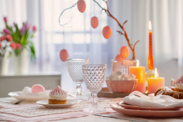 istock Easter pink vintage decor at home 1959560678