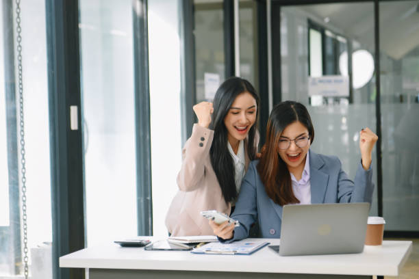 istock Those who work hard, win in the conference room new startup project 1959834323
