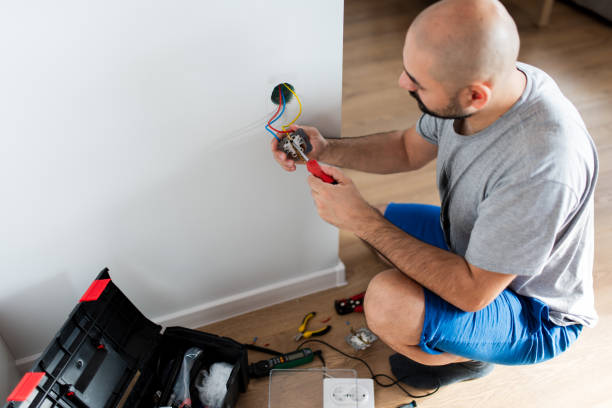 istock Fixing power outlet at home 1960413267