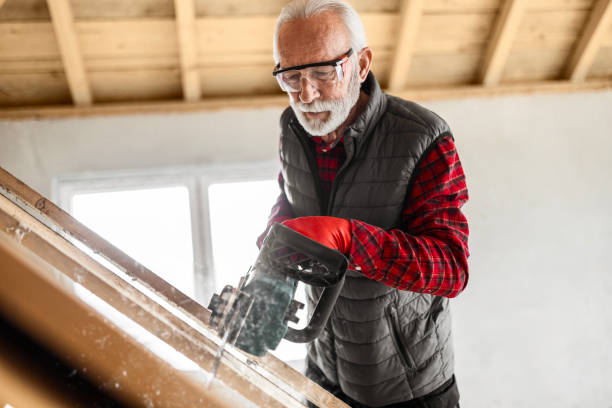 istock Senior Male Carpenter in Action 1960534540