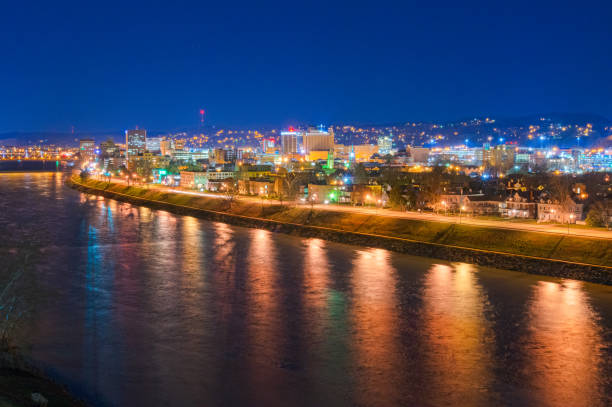 istock Charleston City Lights 1960842673
