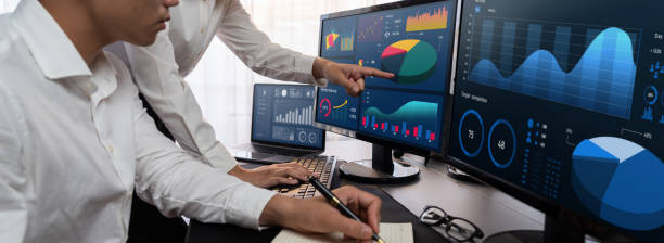istock Analyst working on BI dashboard on computer monitor. Trailblazing 1961108368