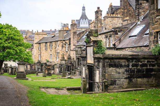 Historic Greyfriars Kirkyard, A Peaceful Resting Place in Edinburgh Scotland kirkyard stock pictures, royalty-free photos & images