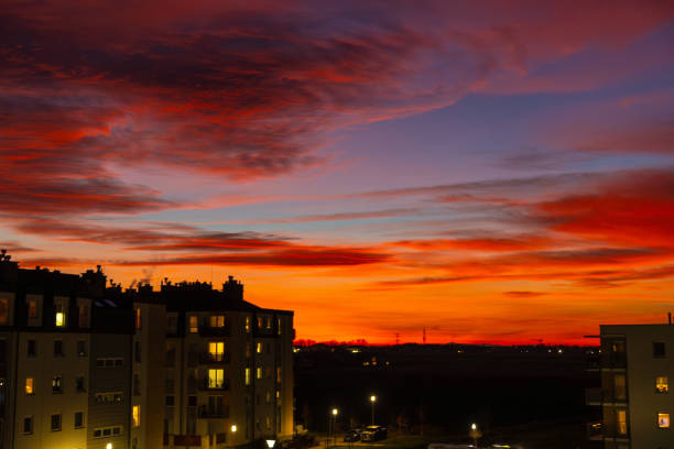 panorama of a residential complex at sunset germany - central berlin photos et images de collection