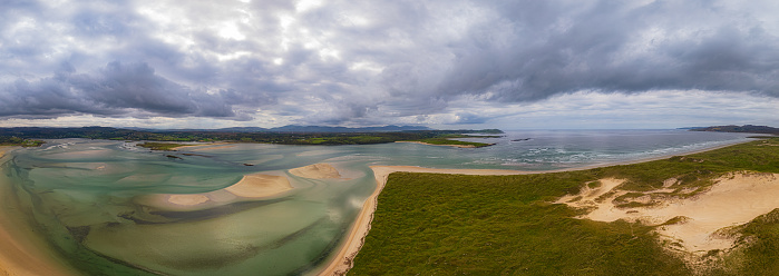 Dooey Beach is a long, sandy beach that stretches for over three kilometres along the coast in Donegal Ireland