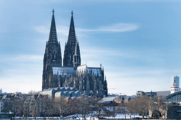 snowy city view with the cologne cathedral