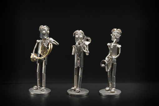 Saxophone, trombone and horn session figures (metal figures)