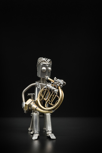 Horn player figure figure (metal figure)
