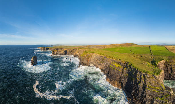 kilkee cliffs ireland aerial view - kilkee imagens e fotografias de stock