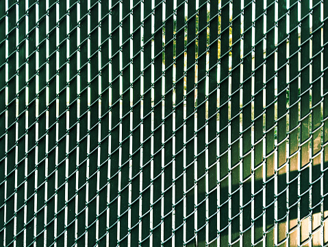 Row Slats A Backyard Security Fence Chain Link Slats Plastic Linked Mesh Rows ...