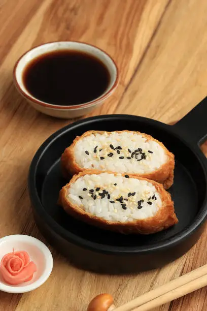 Kanto Style Inari Susi with Black Sesame Seed