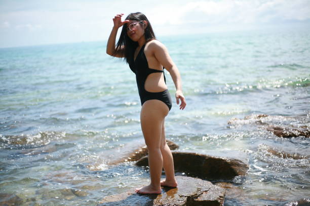 thai woman vacation at sea