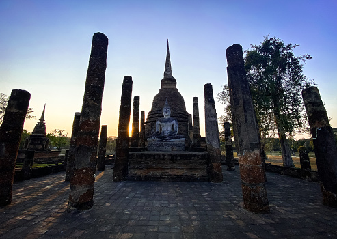 The Wat Mahathat is located in the central zone of the Sukhothai Historical Park in the center of the old walled town.