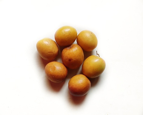 Ziziphus mauritiana, also known as Indian jujube or Indian plum is a tropical fruit  belonging to the family Rhamnaceae. The major production regions for Indian jujube are the arid and semi arid.