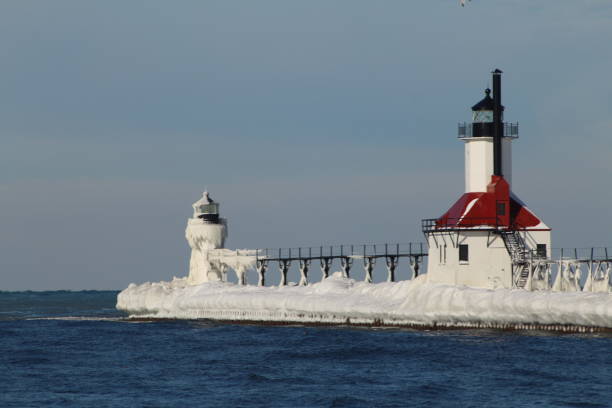 istock St Joseph MI Lighthouse in Winter 1970218962