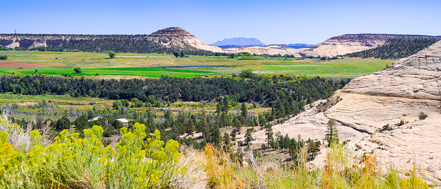 The Sugarloaf Hill near Boulder, Utah, with grassy land in front