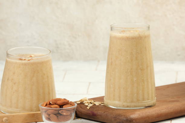 istock Banana Oatmeal Smoothie 1971528962