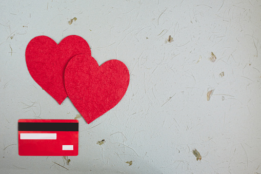Valentine's day credit card expenses