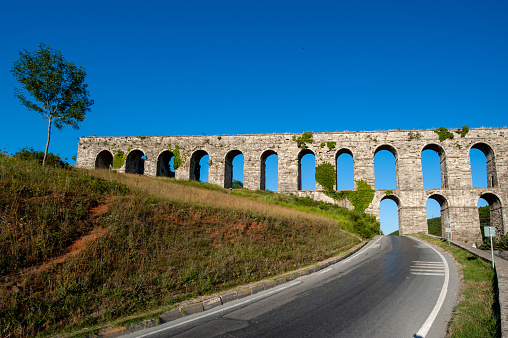 Eğri Kemer (Kovuk Kemer or Kırık Kemer) is the arch built by Mimar Sinan on the aqueduct remaining from ancient Rome on the Kemerburgaz - Hasdal road.
