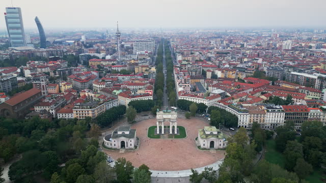 4K Aerial view Real time Footage of  Arco della Pace 
