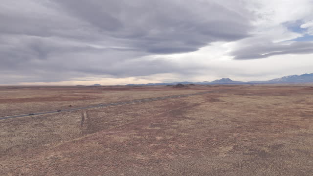 Northern Arizona Desert Landscape: Kayenta