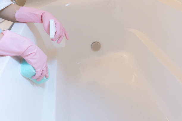 istock A person who cleans the bathroom 1974386109
