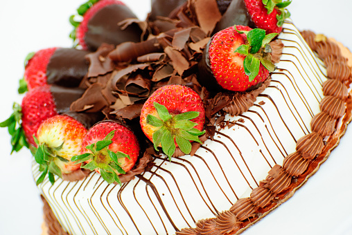 Indulge in the lusciousness of our exquisite cake with juicy, succulent strawberries. Our heavenly cake is baked to perfection, with tender layers that will tantalize your taste buds. The sweet and tangy strawberries are a perfect complement to the delicate cake, creating a delightful blend of flavors that will leave you craving for more. Try our cake with strawberries today and treat yourself to a heavenly dessert like no other.