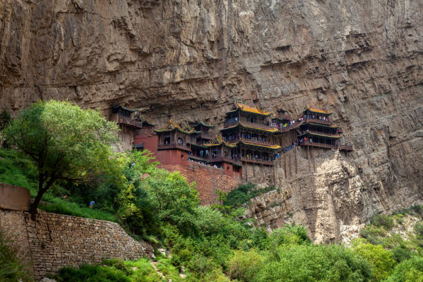 le monastère de xuankong si en chine - datong photos et images de collection