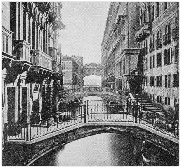 istock Sport and pastimes in 1897: Venice 1975524440