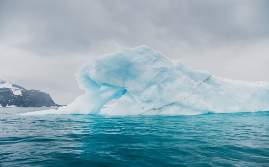 Glaciers are melting in the arctic ocean in Greenland. Large glaciers are breaking and melting day by day. This situation creates a dangerous situation for the world climate system.