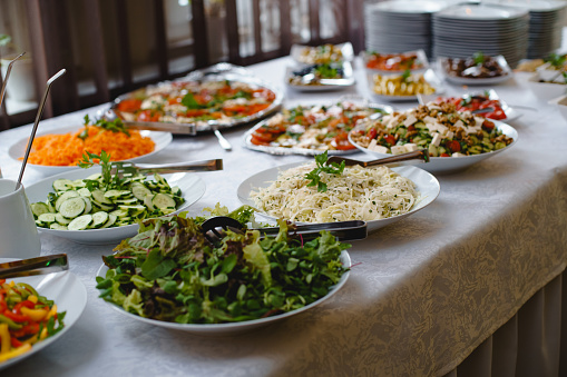catering service on the wedding food