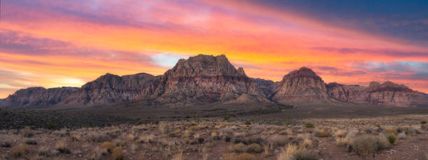 istock Spring and Rainbow mountain ranges at dusk in Red Rock Canyon 1977578243