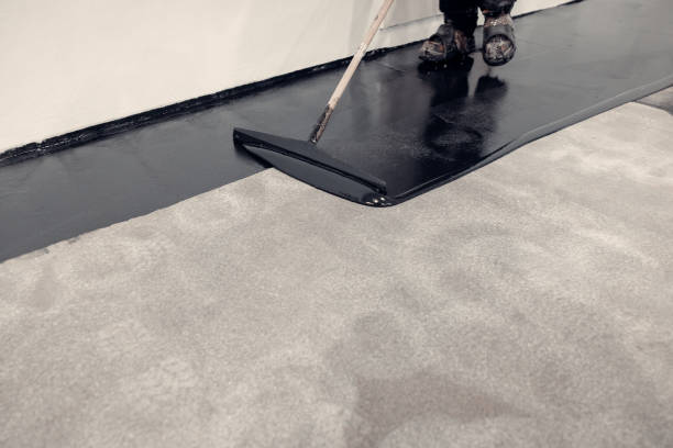 istock Close-up shot for epoxy resin application in black colour. 1977737271
